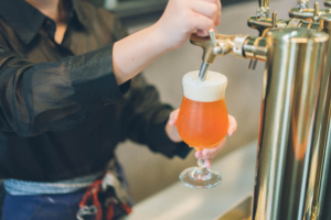 クラフトビールがつなぐ人とまちの物語｜CRAFT BANK